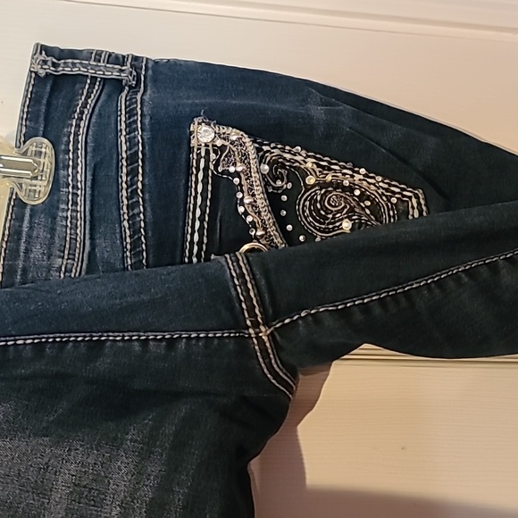 Apt. 9 bedazzled jeans size 14 - Picture 9 of 9